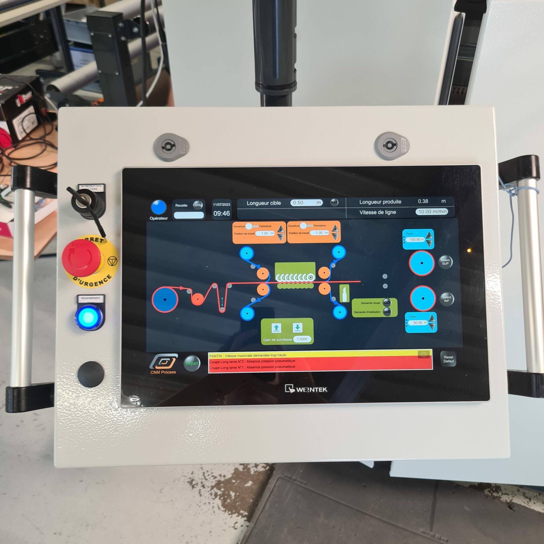 Touch screen display of our Prolam with graphic in synoptic dynamic